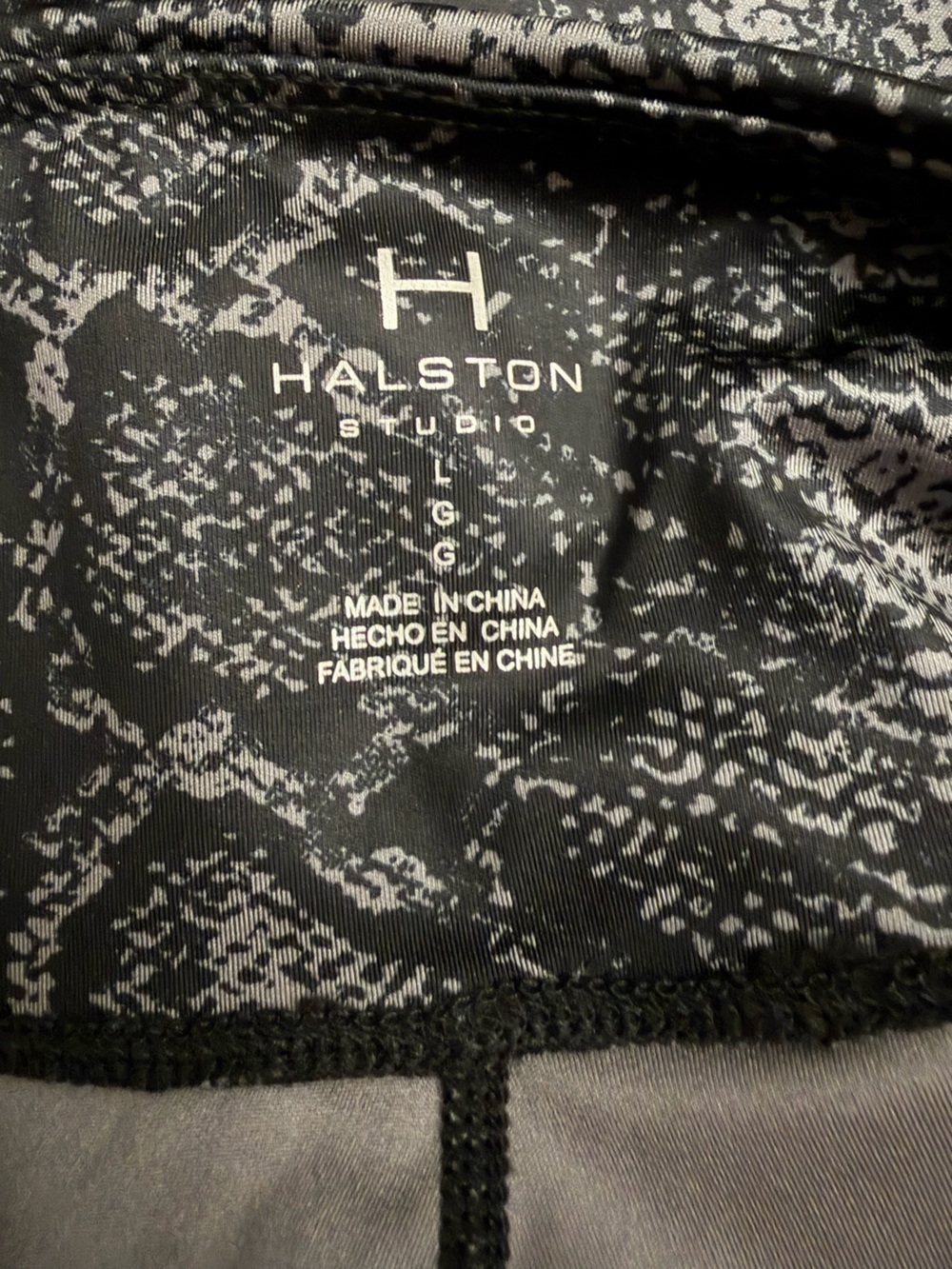 NWT Halston Studio Snake Print Leggings Women's L Black Gray High Rise - Picture 5 of 10